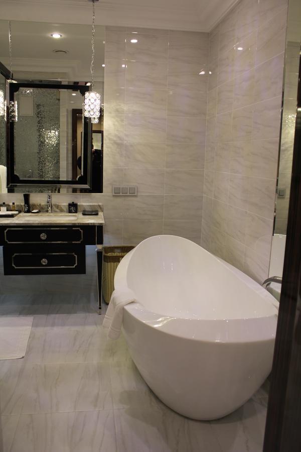 Boutique Hotel Health Club&Spa Grand Prix อัสตานา ภายนอก รูปภาพ