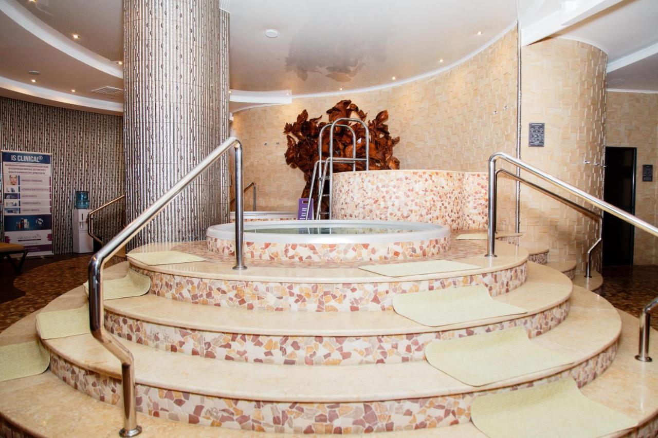 Boutique Hotel Health Club&Spa Grand Prix อัสตานา ภายนอก รูปภาพ